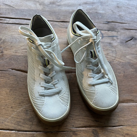 Rothy’s | The Lace Up Sneaker - Picture 3 of 8